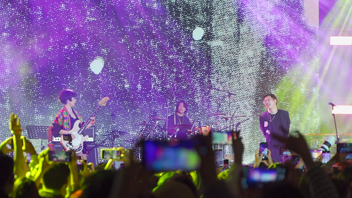 云工商“嗨，青年音乐节” 白皮书 演唱片段